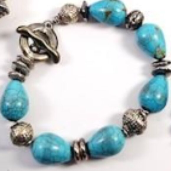 Jewelry - Vintage classic collectible blue coral bracelet